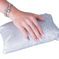 Poduszka podkładka do manicure brokatowa srebrna holograficzna podłokietnik 02.png