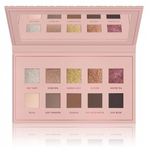 Stars from The Stars Blanket Cozy Nude Eyeshadow Palette Paleta 10 cieni do powiek 10g