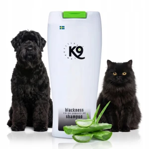 K9 Blackness Szampon z Aloesem dla Psa i Kota do Czarnej Ciemnej Sierści Pogłębia Kolor Koncentrat 1:10 Proteiny Pszenicy 300 ml